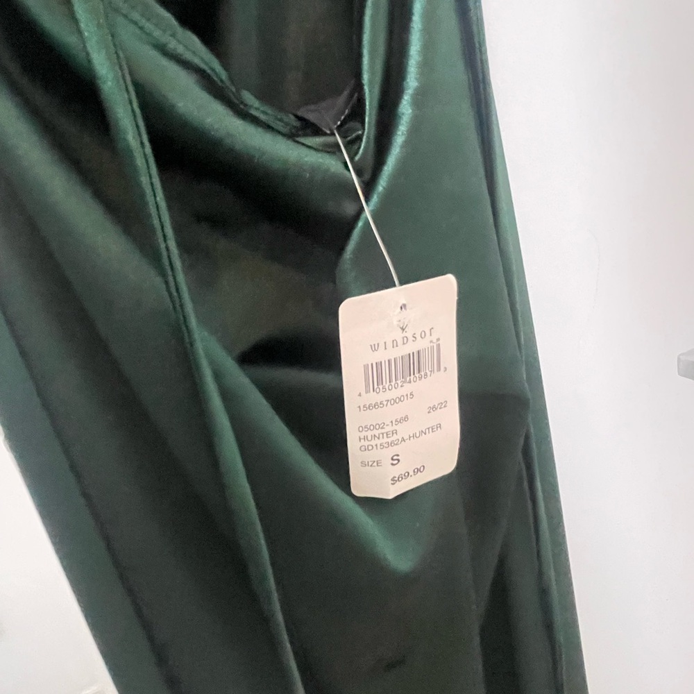 Windsor Emerald Green Satin Prom Dress - Picture 10 of 10